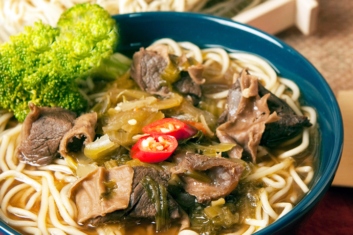 牛肉拉麵